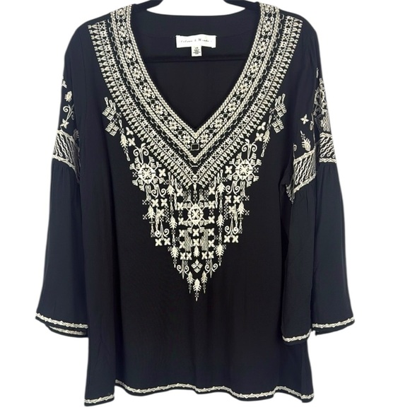 Chelsea & Theodore Black Boho Embroidered Peasant with Bell Sleeve Size Large - Picture 2 of 12